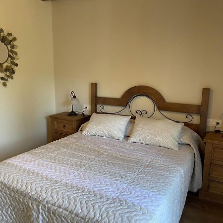 Casa Rural Juangoxenea Ihaben Esterno foto